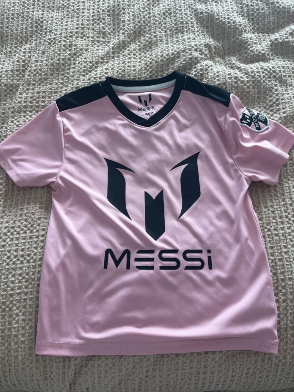 Messi Pink Short-Sleeve Performance Shirt (youth)